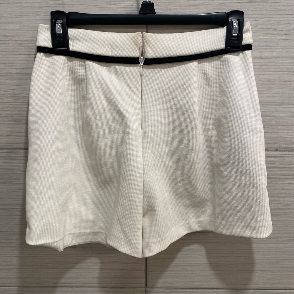 BCBGeneration skort - Picture 3 of 6